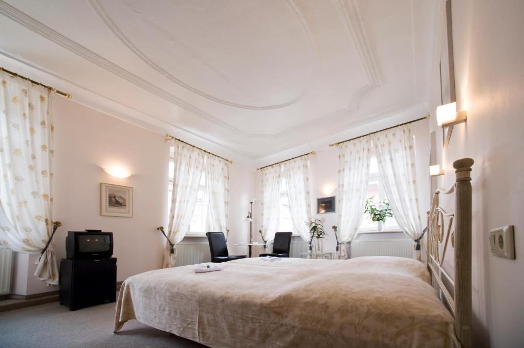 Hotel Goldener Hecht 3*